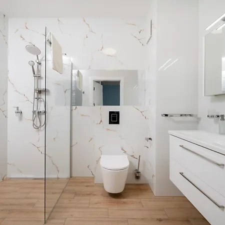 Więckowskiego View By Bookinghost Apartament *