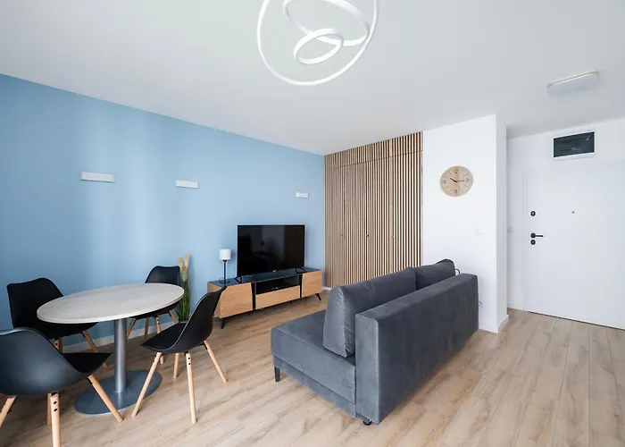 Wieckowskiego View By Bookinghost